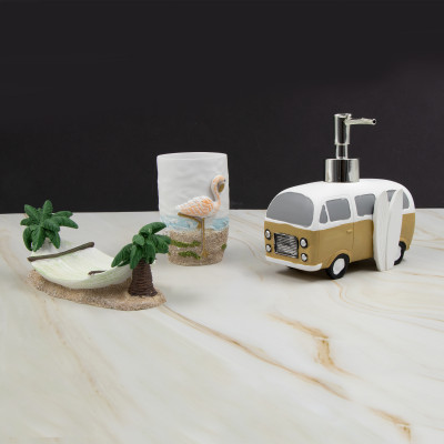 3-tlg. Badezimmer-Accessoires-Set "Malibu“ Seifenspender, Becher,Handbemahlt