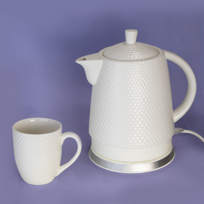 Elektrischer Keramik Wasserkocher, Teekessel 1,5 L,1500W,Noppen-Design