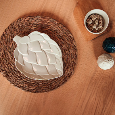 Servierplatte Servier Teller 'Artischocken' aus Keramik, flach, weiß, 20 x 17 cm