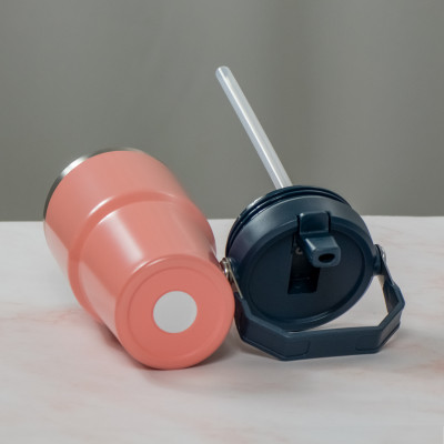 Thermobecher mit abnehmbarem Strohhalm und Tragegriff, 500 ml, Doppelwandiger Edelstahl-Thermobecher, vakuumisolierter Tasse